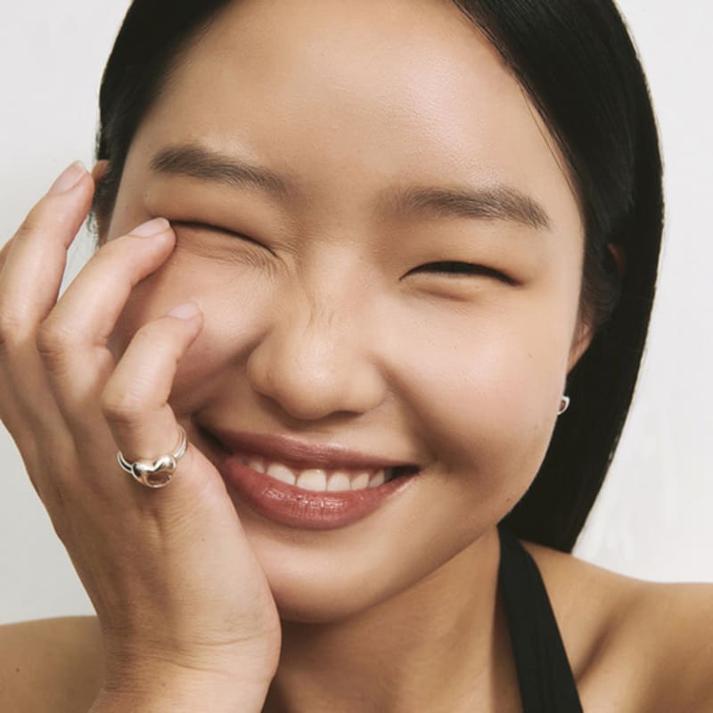 Hotdew [925 Silber] Winziger Loch Herzring