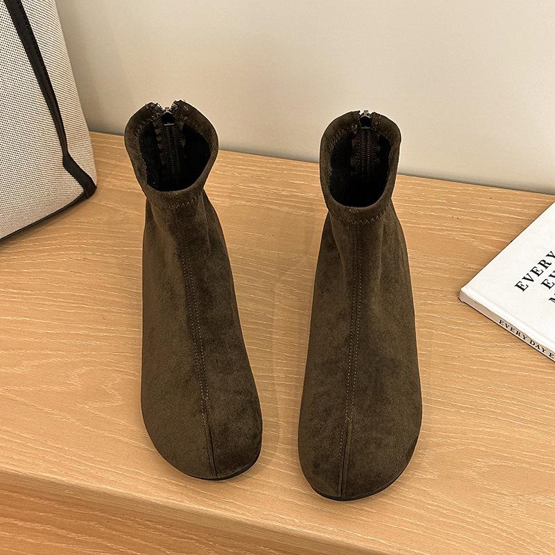 New short boots fashion short tube versatile pig's trotters autumn split-toed boots French Chelsea thin boots women's black