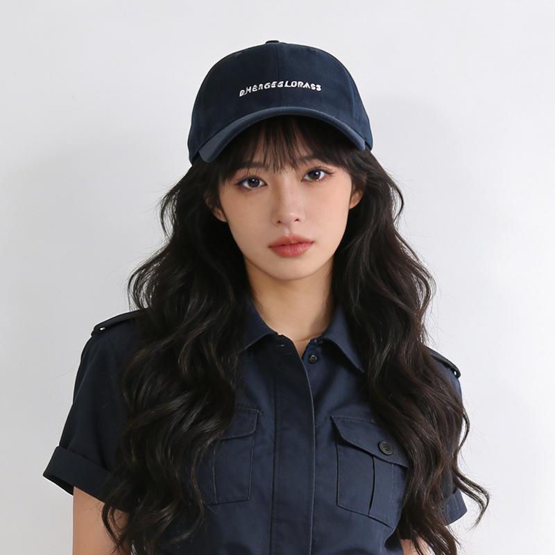 Versatile Street Couple Show Face Small Visor Casual Retro Cap Men