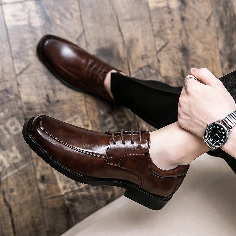 Mode Luxusschuhe Bequeme Slipper Herren Lackschuhe Herren Hochzeitsschuhe Kleid Schwarz Lederschuhe Große Größe 48