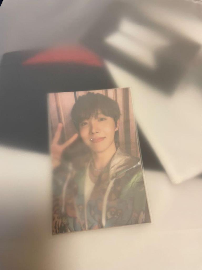 [USED] BTS J-HOPE trading card striped T-shirt Seoul concert acorn