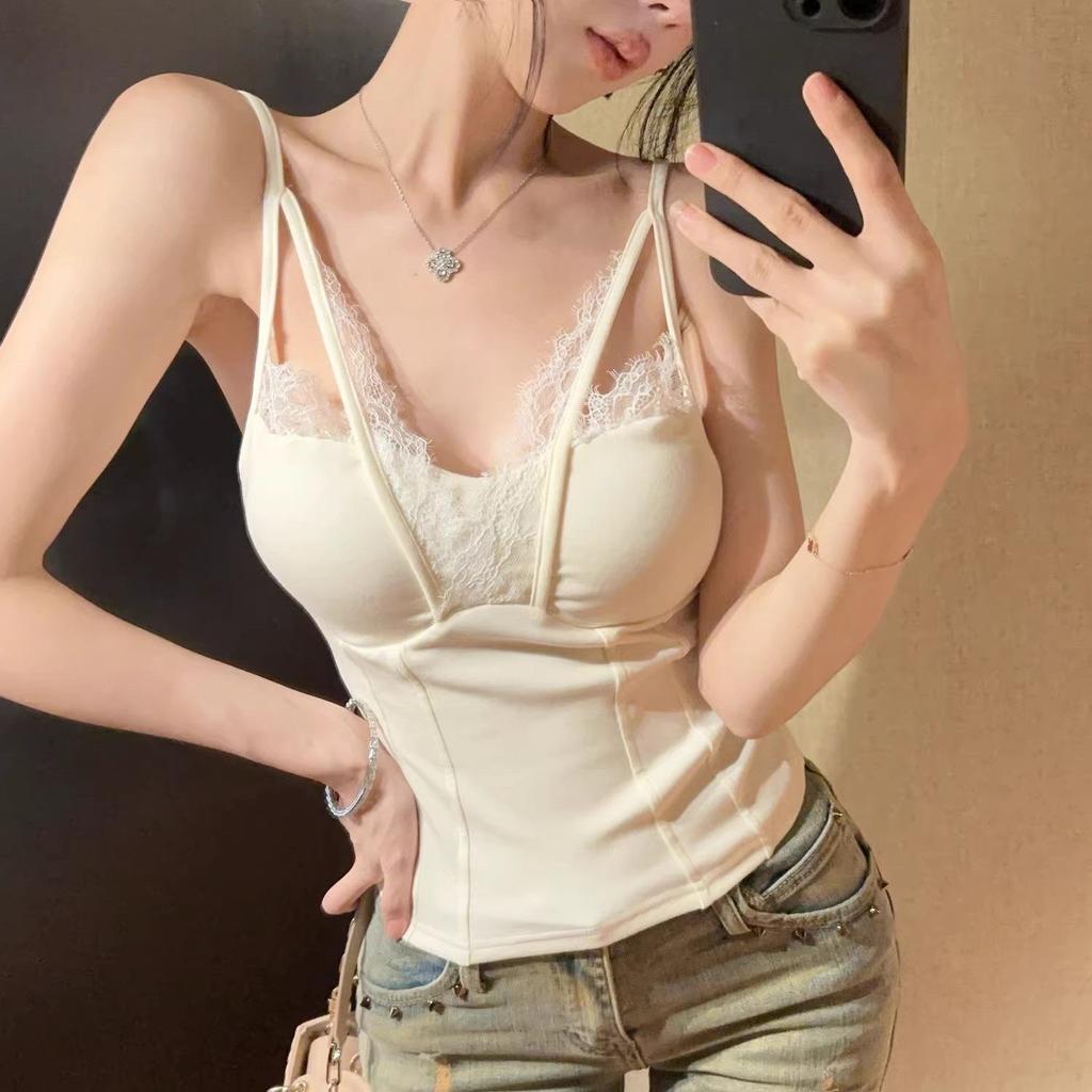 With chest pad, lace splicing, sling vest, wearing Thai unique, sexy hot girls, sexy fishbone tube top