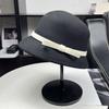 High Quality Celebrity Temperament% Wool Basin Hat Fashionable Foreign Style Ladies Bucket Hat Elegant Short Brim Top Hat