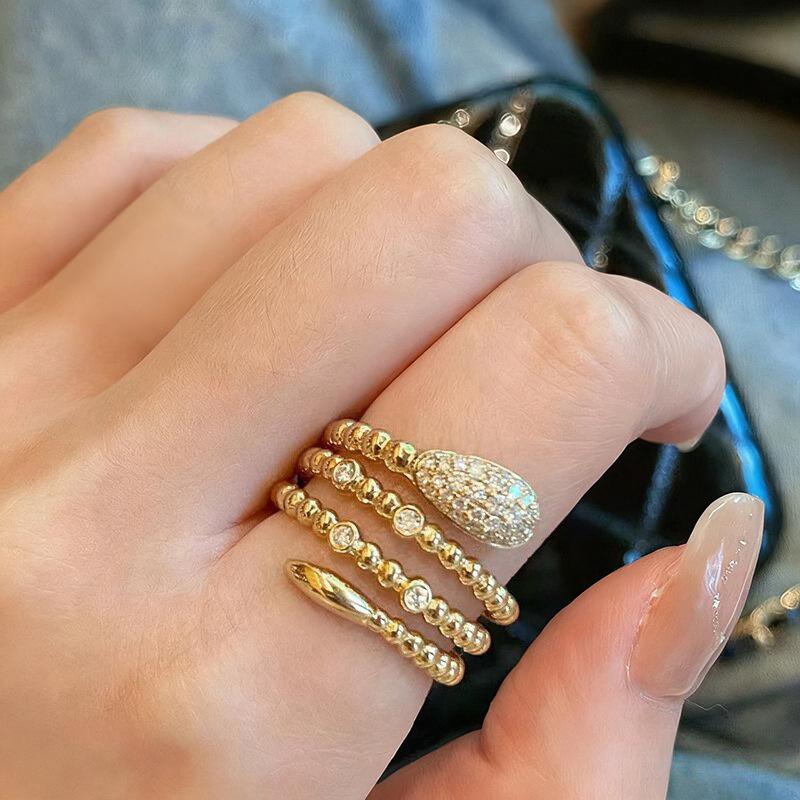 Spiral metal plating bead ring women, serpentine hovering design niche jewelry Douyin