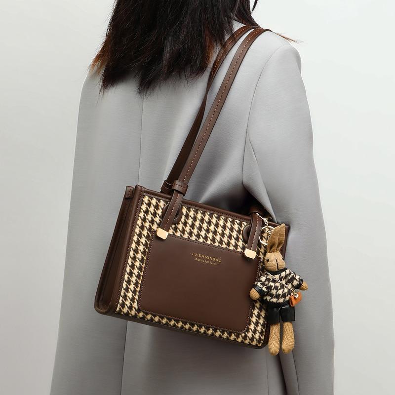 Bag autumn and winter new women's bag large capacity houndstooth fashion commuter shoulder tote bag large bag bag