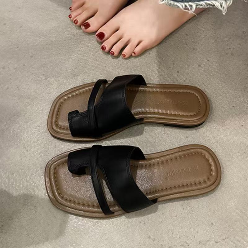 Design Sense Niche Flat Roman Shoes Cool Slippers Women's Shoes Summer Wear Beach Shoes Toe Slippers Women's