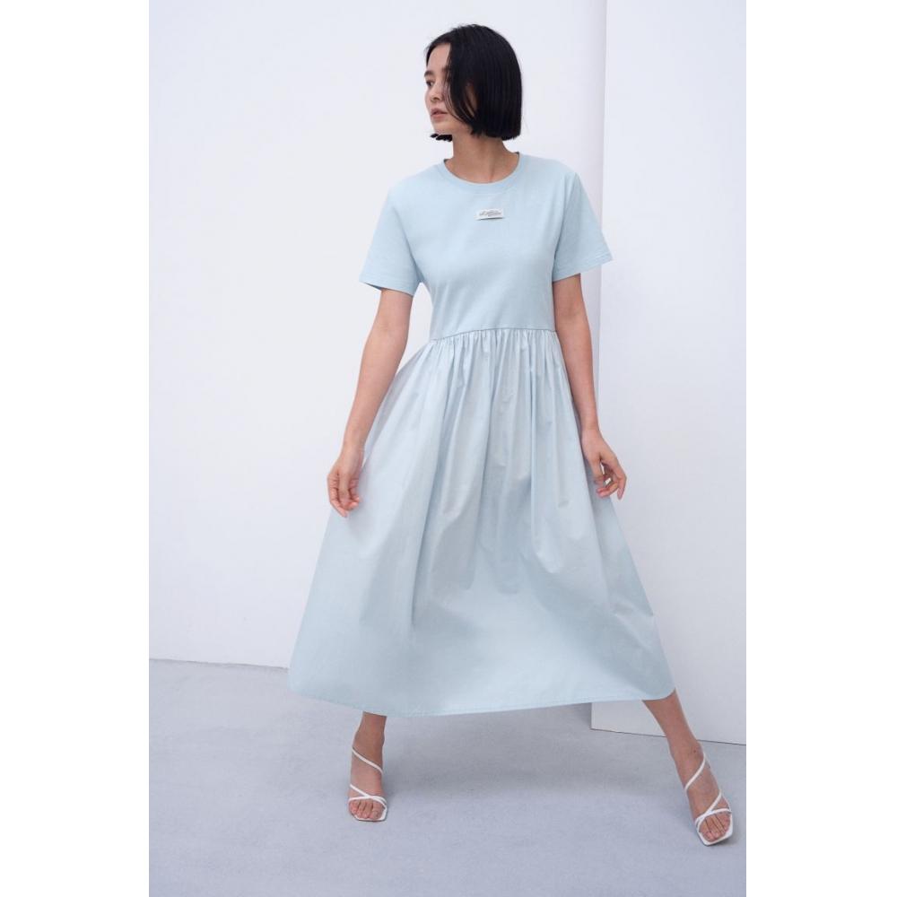 

Платье-клеш HM светло-синее Aetherius