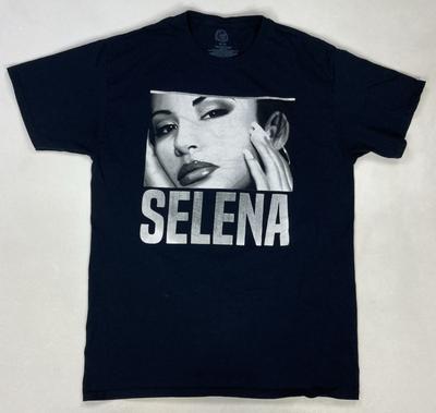 Selena Retro Graphic T-shirt Men Slim Fit Medium Black Short Sleeve Music