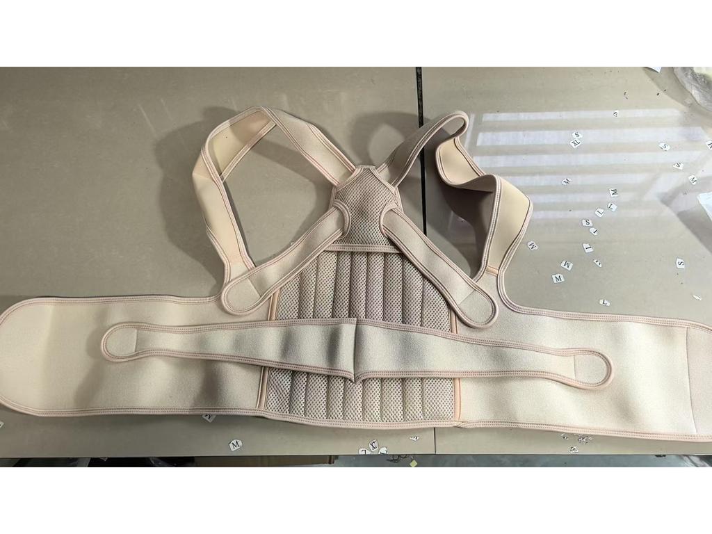 Unisex Hunchback Posture Corrector – Comfortable, Invisible Shoulder Straightening Belt for Students