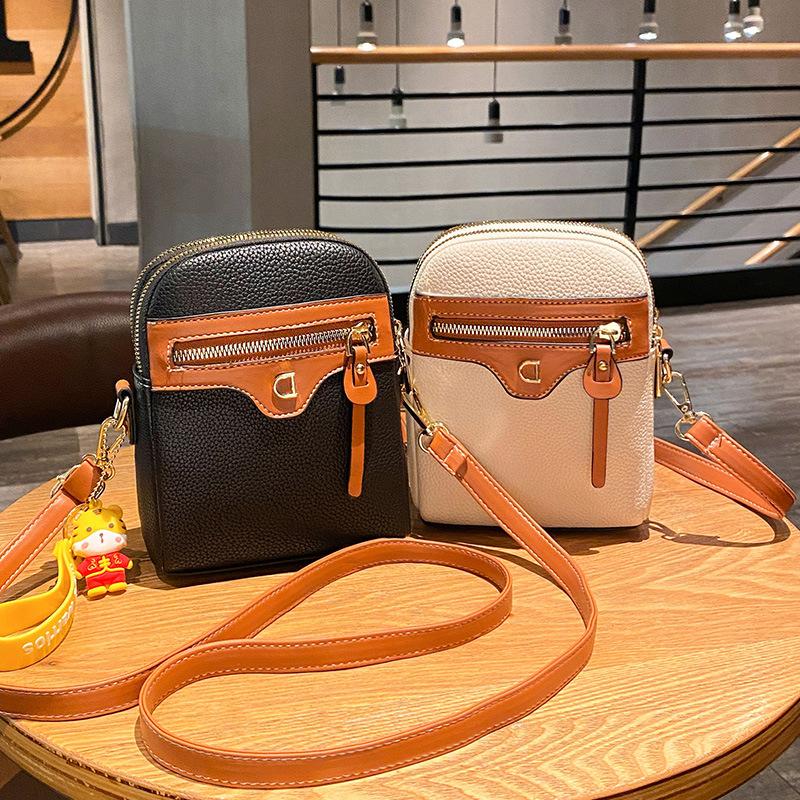 Summer mobile phone bag women's oblique span bag 2025 fashion small satchel women's lightweight mini small bag women