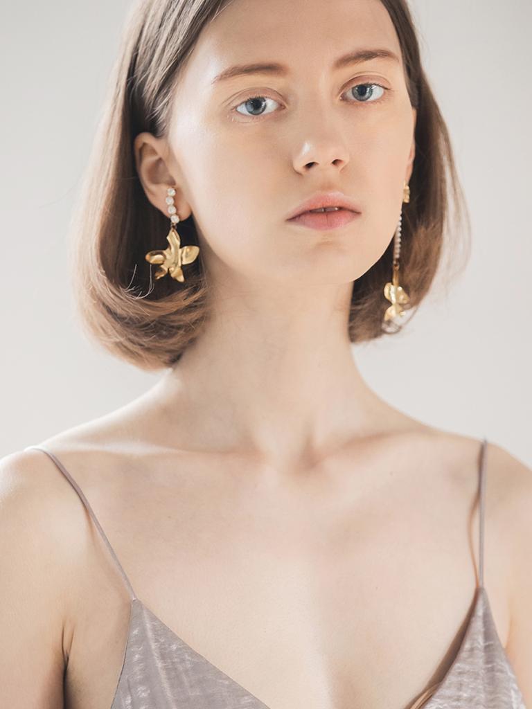 Occhi Di Lupo Selene Flower Earring