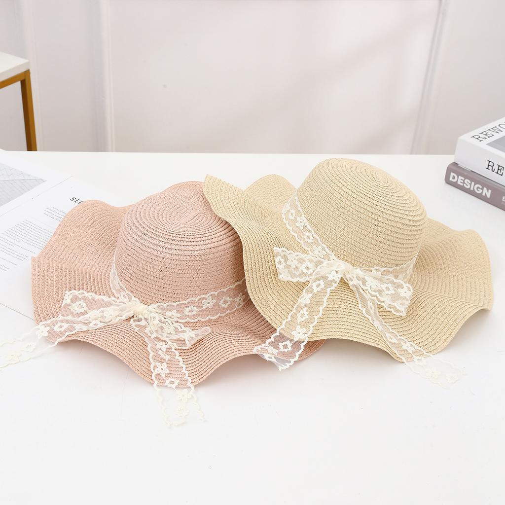 Sweet Outdoor Sun Hat Women's Vacation Beach Fisherman Hat Lace Strap Wavy Edge Grass Hat