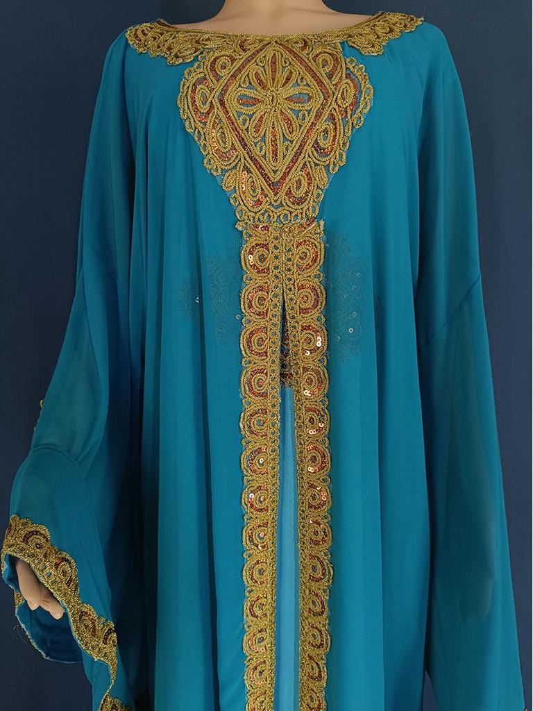 Embroidered Flared Sleeve Jalabiya with Gold Lace