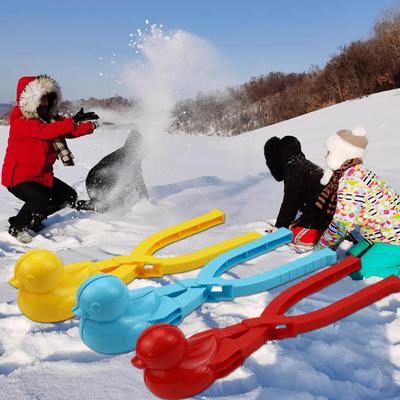 Clește pentru bulgări de zăpadă Drăguț Anti-deformat Interesant Fără bavuri Economisitor de muncă Satisface curiozitatea Multicolor Forma de rață Clip mic de zăpadă de iarnă pentru exterior