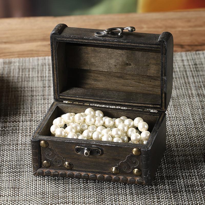 Storage Wooden Classic Box With Lid For Desk And Home Decoration Organization