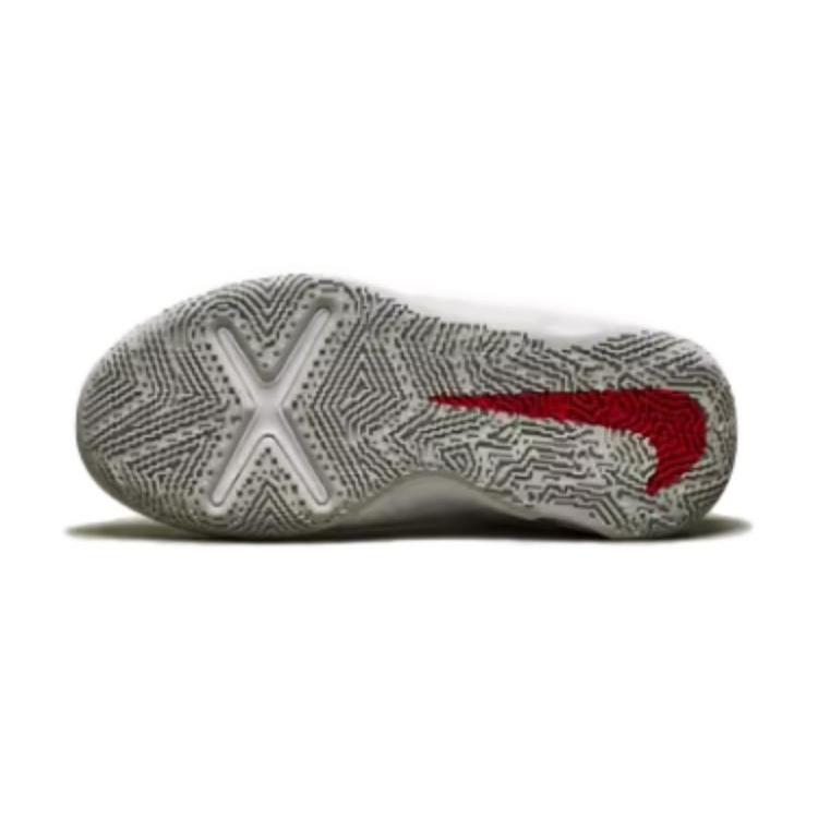 Nike Team Hustle D 10 Cushioning, Wear Resistant Mid top Children's Basketball Shoes CW6735-005