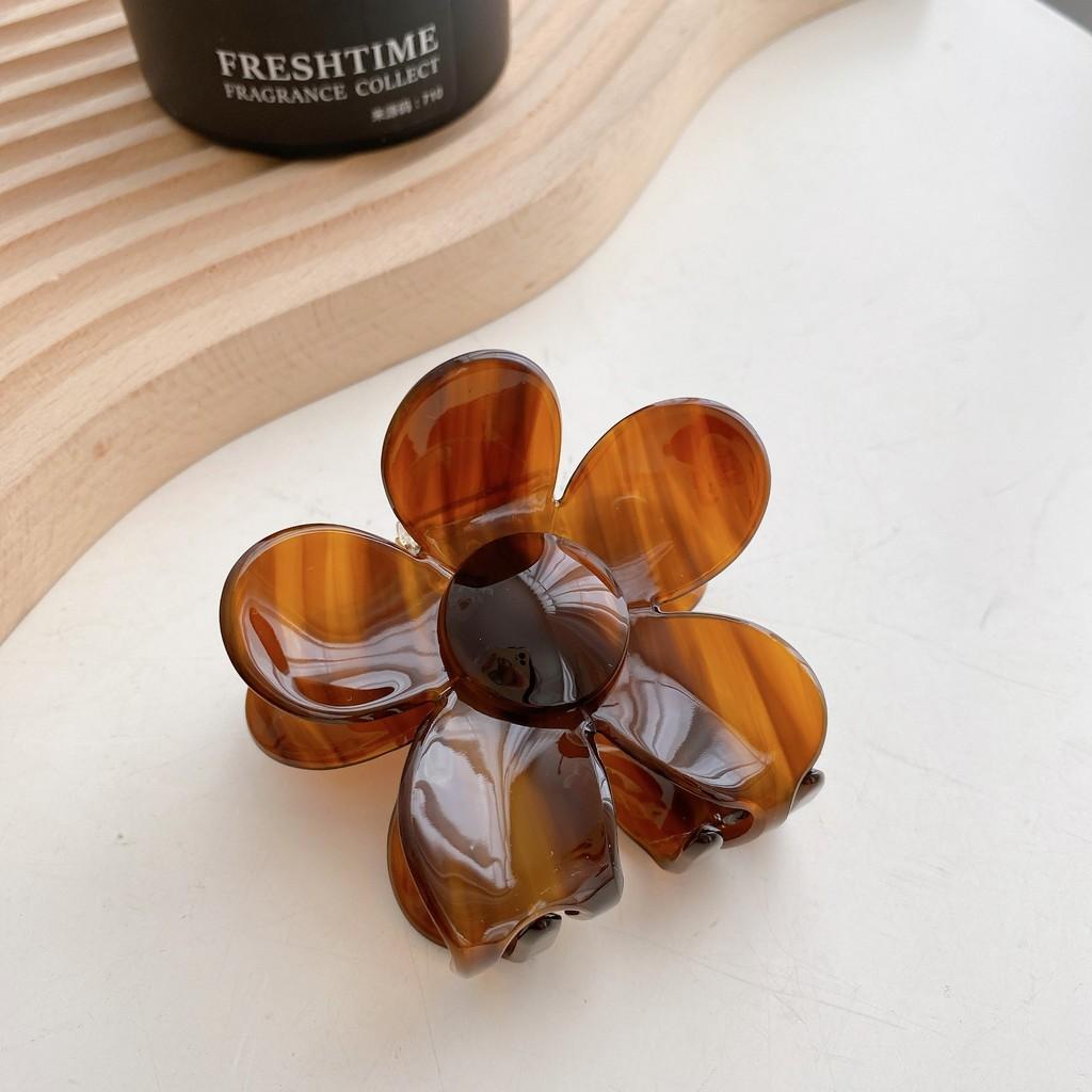 Elegant Korean Style Floral Hair Claw Clip Handmade Acetate Accessory For Women