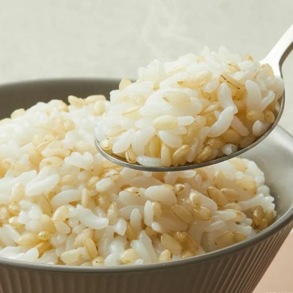 CJ Microwaveable Instant Cooked Rice Hetban - Brown Rice 210g (2 Options)