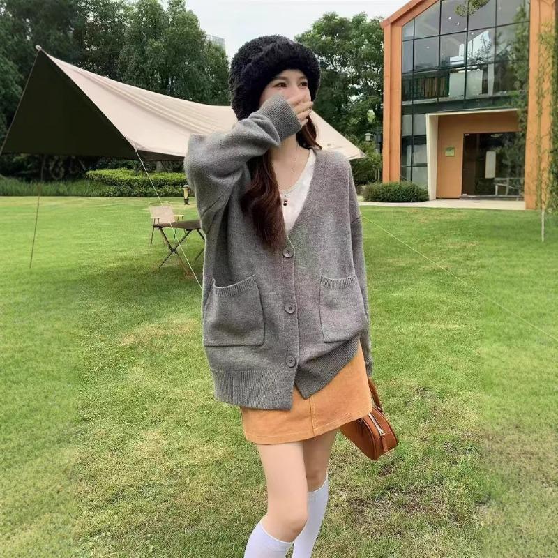 Lazy Wind Loose V-neck Knitted Cardigan Autumn and Winter Solid Color Versatile Cardigan Age-reducing Soft Sweater Jacket Women
