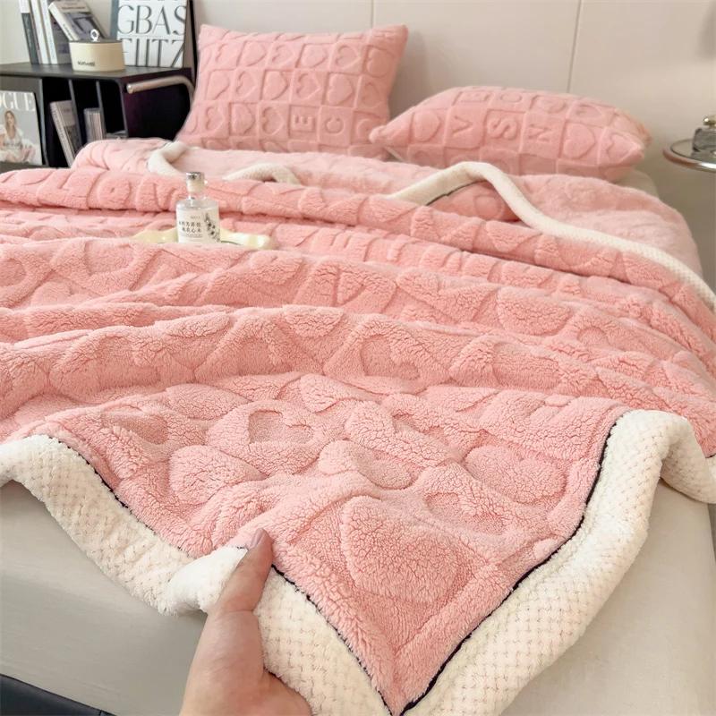 Heart Checkered Blanket Premium Fluffy Plush Blanket for Lover Mom Friends Gifts, Soft Couch Bed Throw Blanket for All Seasons