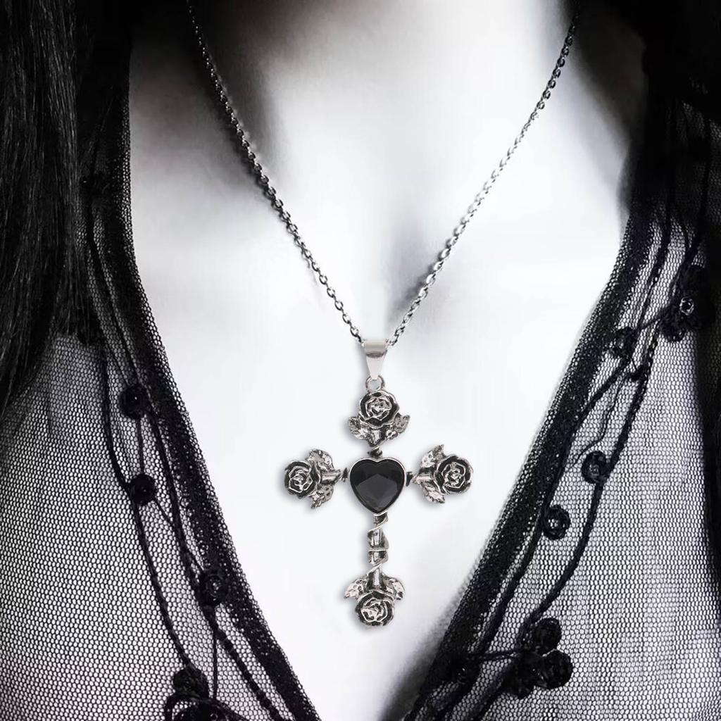 Exquisite Craftsmanship Neckchains Jewelry Vintage Thorn Rose Crosses Pendant Necklace with Gothic Charm for Gatherings