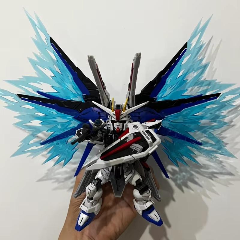 MGSD Freedom ZGMF-X10A Mech Assembly Model Kit Action Figure Light Wing Effect Parts Desktop Decoration Doll Boy Puzzle Toy Gift