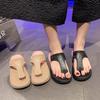 Non-slip, deodorant, thick bottom, comfortable beach pinch feet, cool slippers, flip-flops for women to step on shit, and wear 2025 summer and au