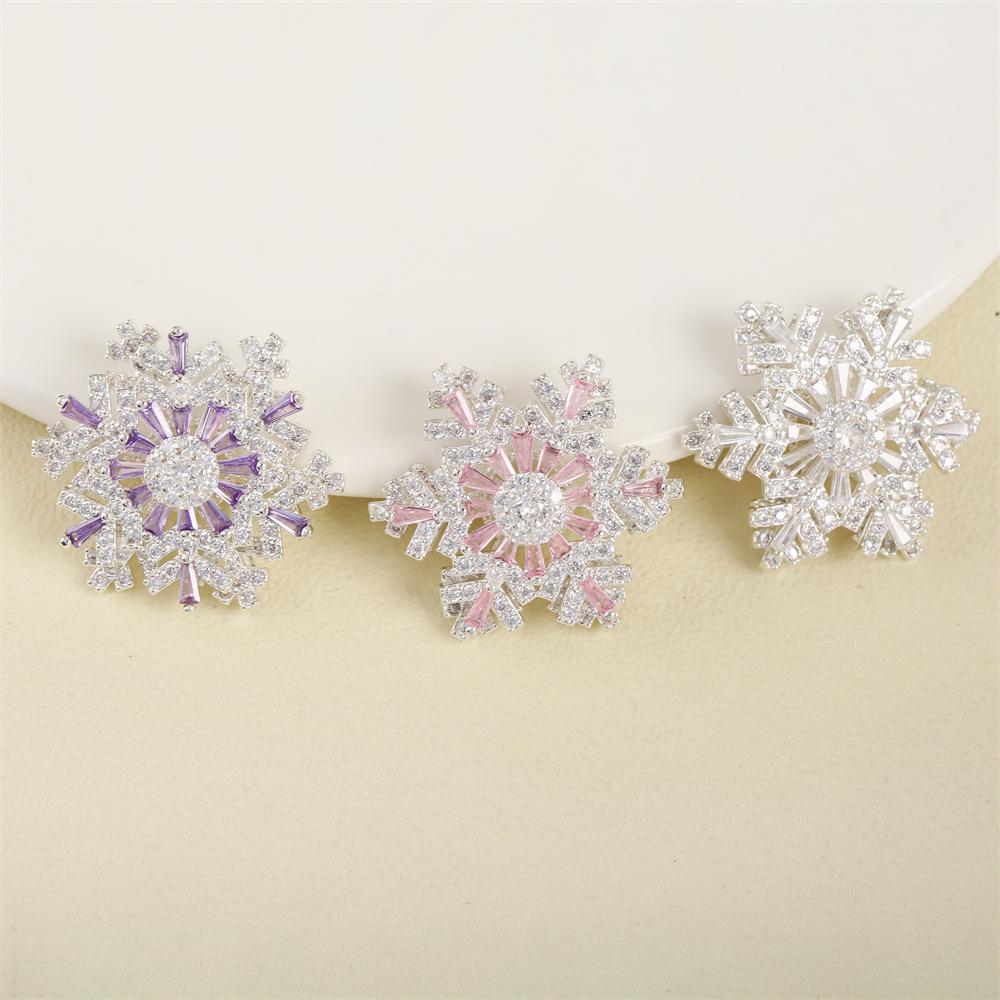 Copper-Plated Silver Rotating Snowflake Zircon Bead Brooch for DIY Necklace Accessories