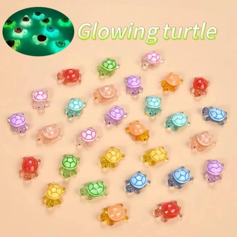 Mini-Harzschildkröten Nachtleuchtende Schildkrötenfiguren Realistische winzige Schildkröten Acryl kleine Tierfiguren für Mikrolandschaften
