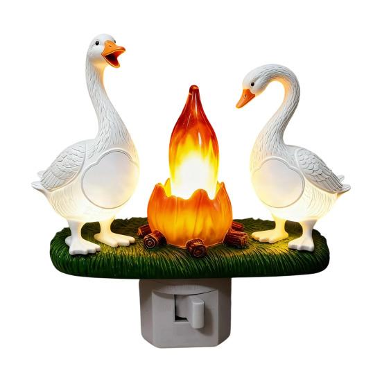Goose Campfire Night Light, 3D Small Electric Faux Flame Flicker Light, Battery Operated Bedside Light for Nursery, Dorm Decor
