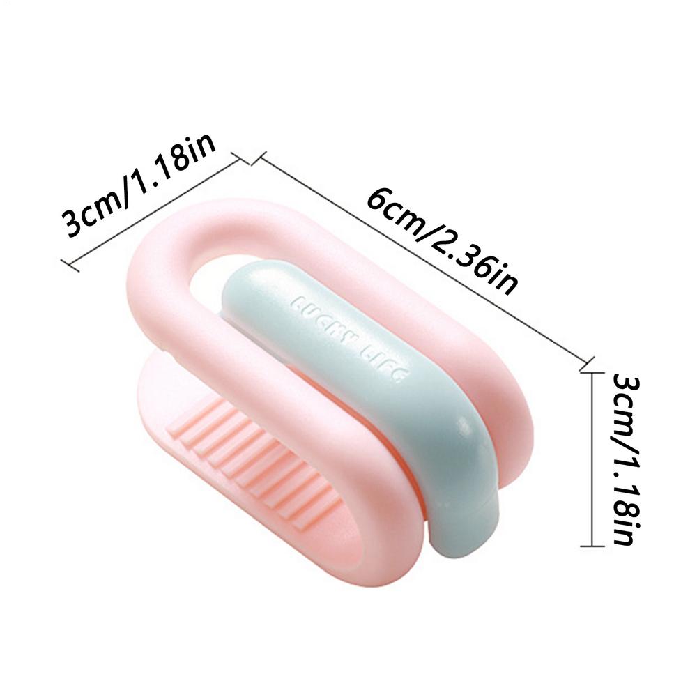 

Comforter Clips No Pins Quilt Fixer Clip 12 Pieces Reusable Bedding Holder Clamps Blanket Fixation Grippers Prevent Bunching синій