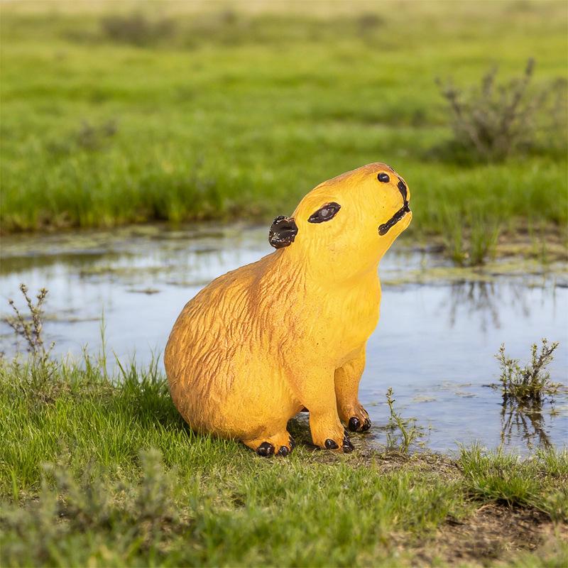 Children's Realistic Capybara Wild Animal Model Toy Ornament