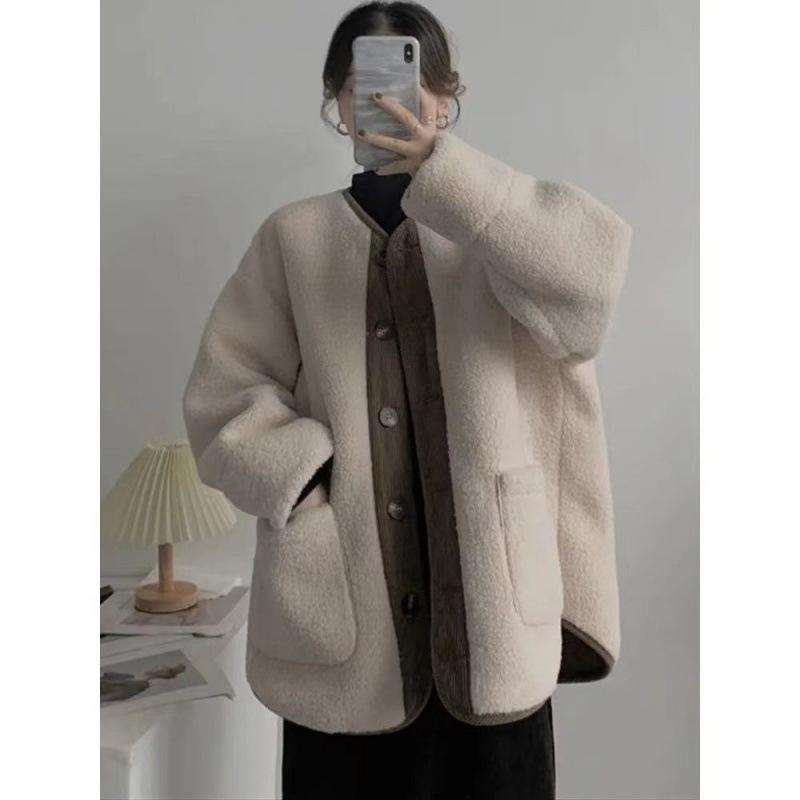 Winter Thick Contrast Retro Lambswool Coat Women's New Small Fragrance Loose Thick Long Cardigan.