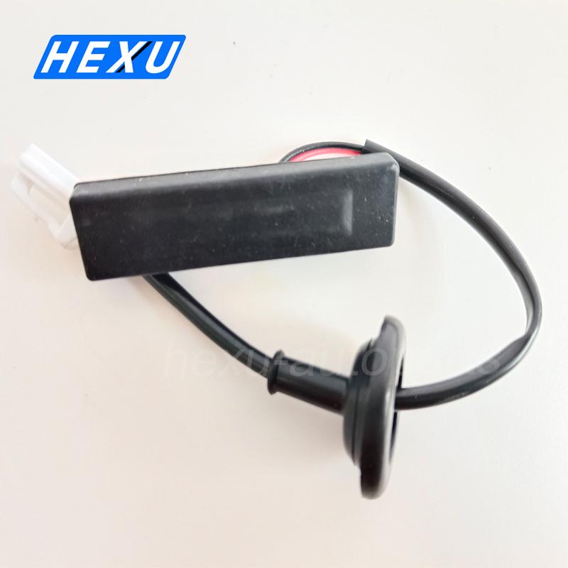 

81260-1J600 Кнопка открывания крышки багажника для Hyundai Veloster I20 Getz 2012-2017