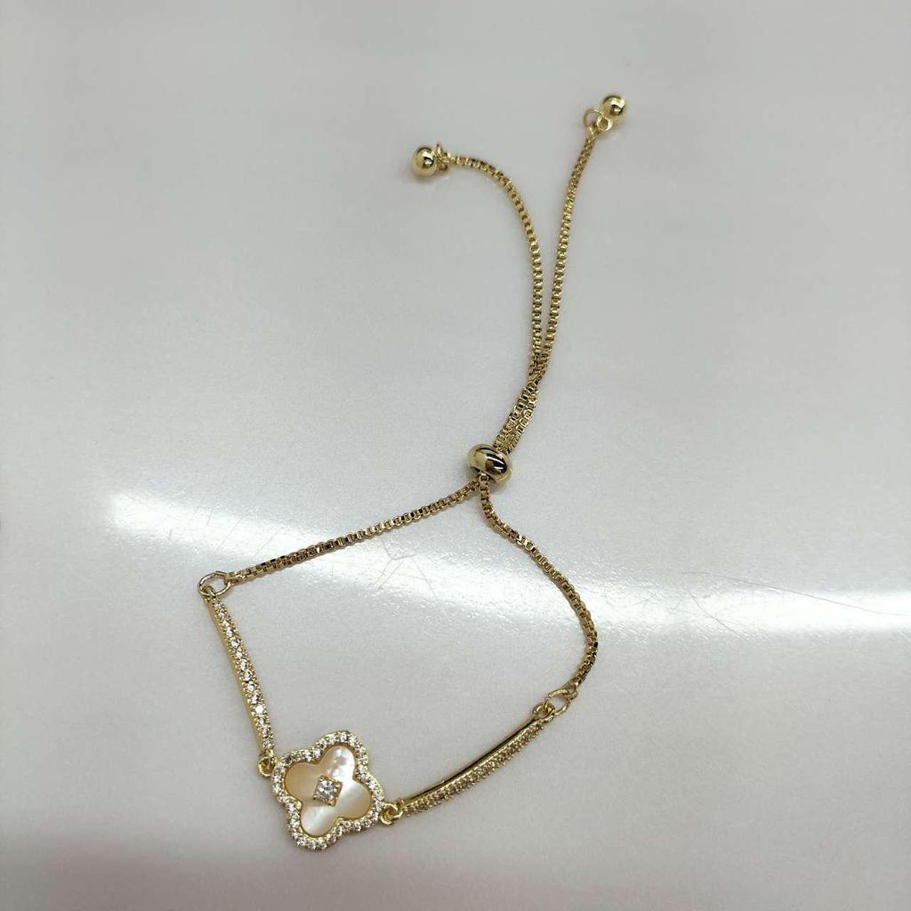 Elegante Geometrische Zirkonia Armband voor Damesmode - Veelzijdig, Trendy Bangle Sieraden