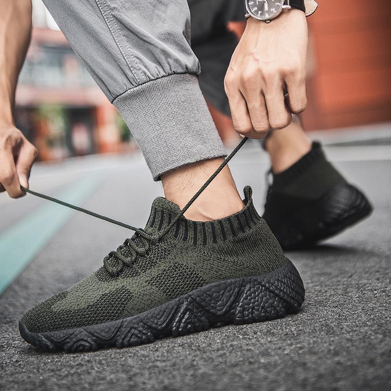 Scarpe da Corsa da Uomo Taglie Forti in Rete Flyknit - Sneakers Casual alla Moda Stile Coreano