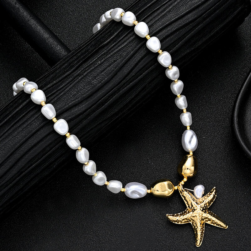 Bohemian Imitation Pearl Beaded Starfish Necklaces for Women Ladies Fashion Vacation Style Pendant Necklaces Jewelry Accessories