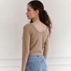 Hauseuobeupondeu Two Ways U Neck T Shirt (Ivory, Beige)