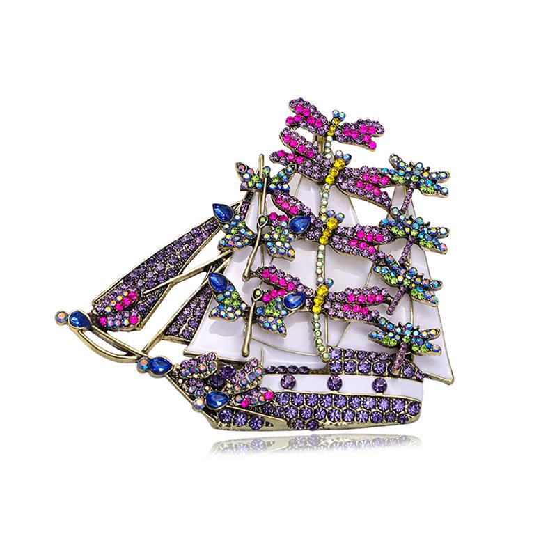 

Vintage Heavy Industry Full Crystal Ship Exquisite Brooches Badges For Women Men Retro Classic Rhinestone Gorgeous Pins Corsage