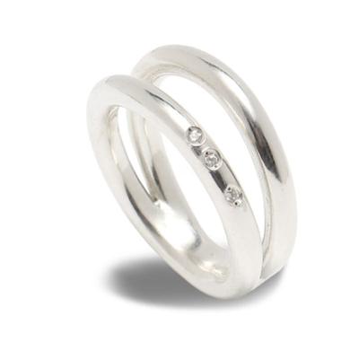 Pinu Curve Line Ring 001