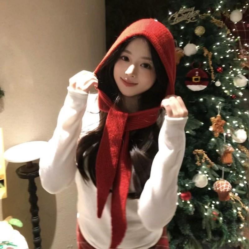 Internet celebrity knitted Little Red Riding Hood warm thickened hat scarf integrated cold wool hat female balaclava hat