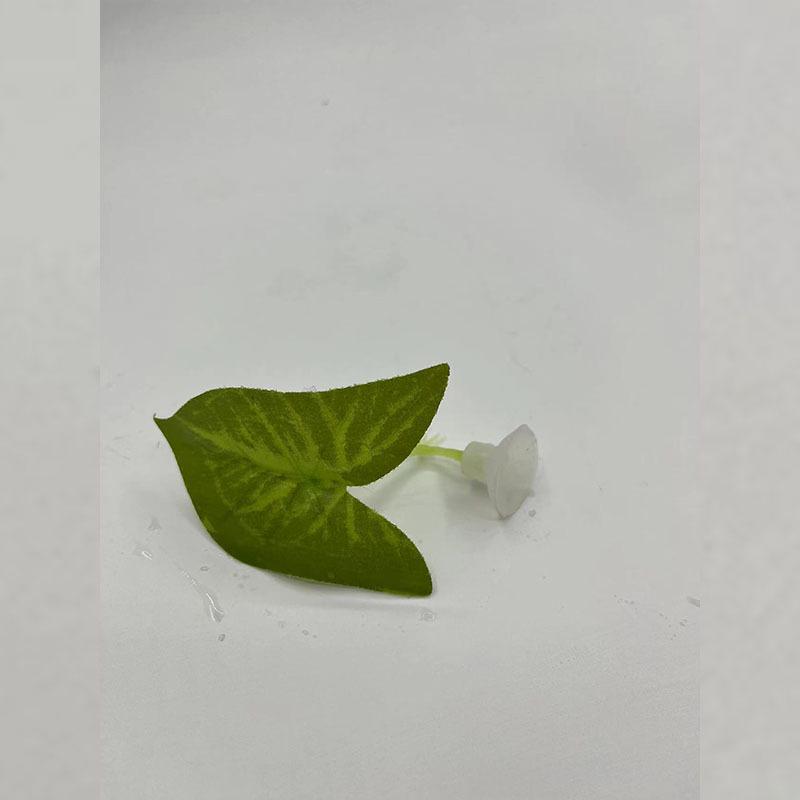 Betta Fish Tank Decoration: Artificial Aquatic Plants & Resting Leaf Simulation for Aquarium Landscape