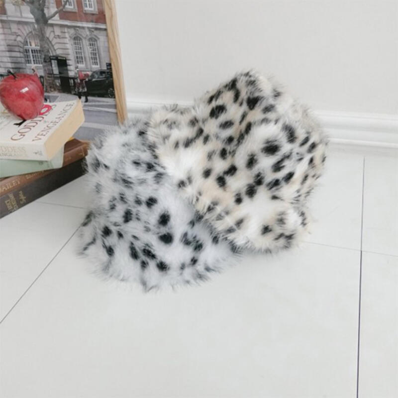 Women's Fur Trimmed Leopard Winter Hat