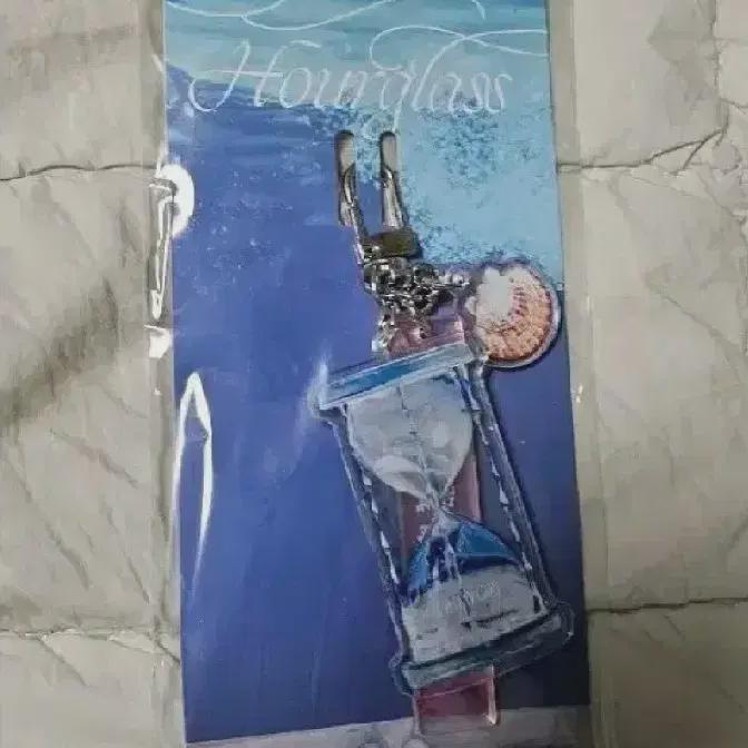 OH My Girl Acrylic Keyring Arin - Unopened