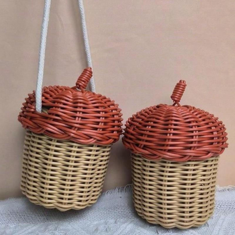 1pc Cute Walnut Basket, Walnut Shaped Basket Shoulder Bag, Hand Woven Vine Storage Basket, Handmade Crossbody Bags