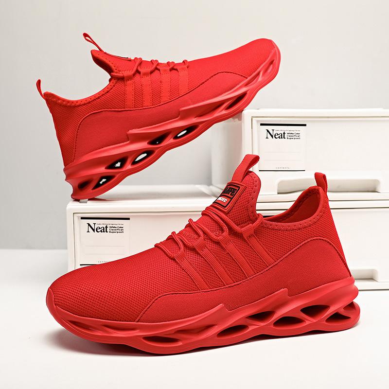 

High Street Style Future Sense of Technology Casual Men s Sneakers Thick Bottom Slip-on Lazy Mesh Breathable Flyknit Shoes