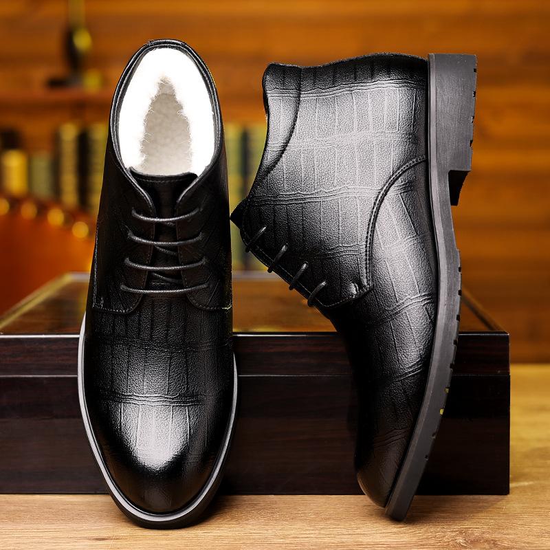 

Мужские зимние бархатные формальные ботинки-снегоступы в британском стиле, повседневные, утепленные, на высоком голенище, на шнуровке, хлопковые кожаные туфли 38