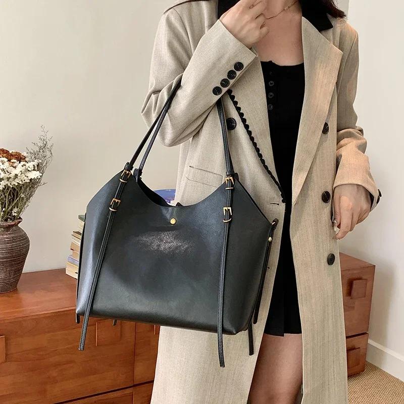 Pevné PU Světlé Pokročilé Tašky přes rameno  velká velikost zralá taška  Módní trend  Zralá na dojíždění do práce vysoce kvalitní taška