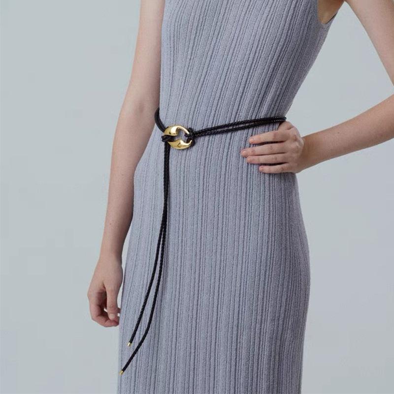 

Mei Mary Gold t-shaped braided sweater chain classy sense maillard accessories european and american waist chain metal