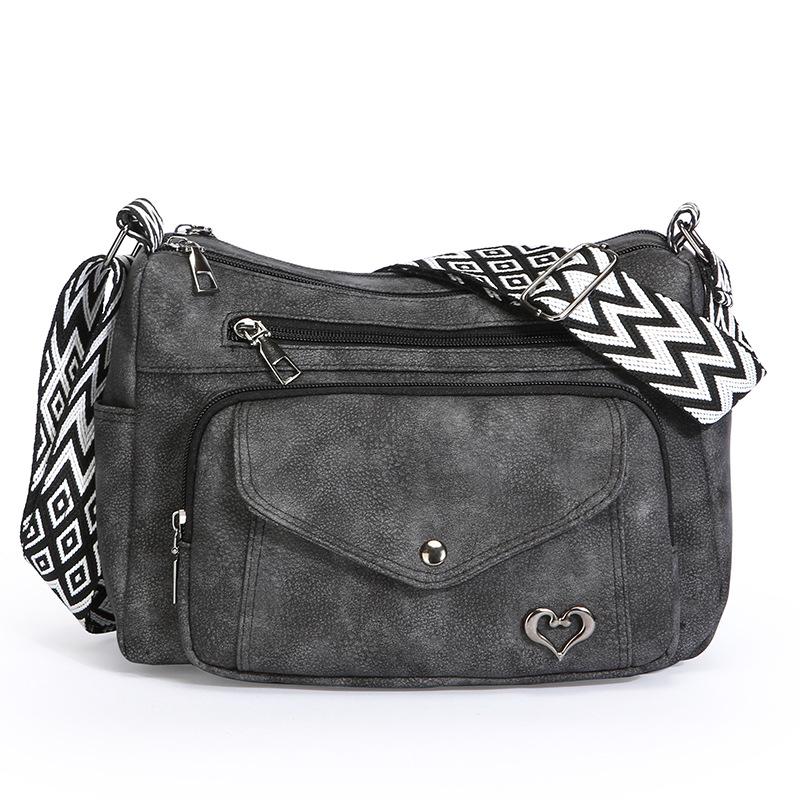 

Ретро сумка из мягкой искусственной кожи женская новая модная большой вместимости многосекционная сумка для мамы универсальная женская сумка через плечо чёрный